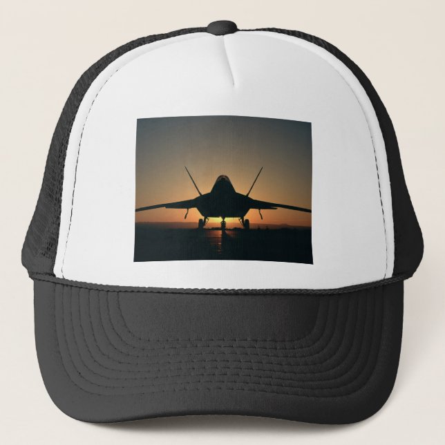 Casquette Silhouette de l'avion militaire (Devant)