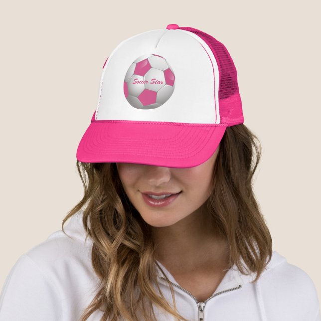 Casquette Soccer Ball Pink and White (En situation)