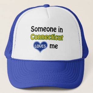 Casquette Someone in Connecticut loves me trouve