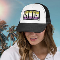 Son pronom non binaire féminin chapeau de camion