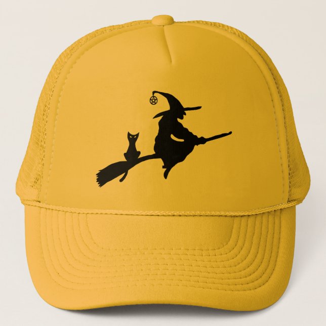 Casquette Sorcière dans une chambre (Devant)