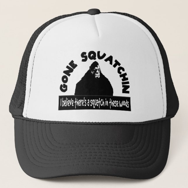 Casquette Squatchin allé - il y a des SQUATCH en ces bois ! (Devant)
