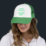 Casquette St patrick Bachelorette Fête À Vegas Neon Green<br><div class="desc">Ce camionneur vert et blanc personnalisé porte le nom de la bachelorette en typographie verte néon vif. Idéal pour la soirée de bachelorette de st patrick à Vegas. Pour modifier le texte,  cliquez sur le bouton Personnaliser.</div>