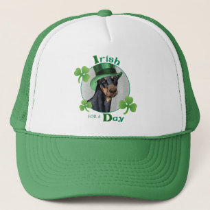 Casquette St. Patrick's Day Doberman Pinscher