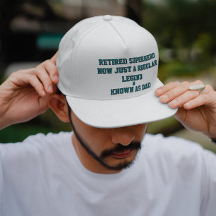 Casquette Super-héros à la retraite, maintenant juste une lé