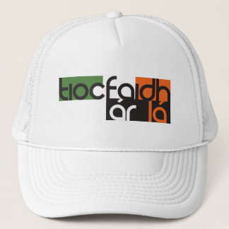 Casquette t-shirt blanc tiocfaidh-ár-lá