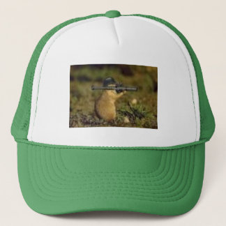 Casquette tamia avec une arme à feu