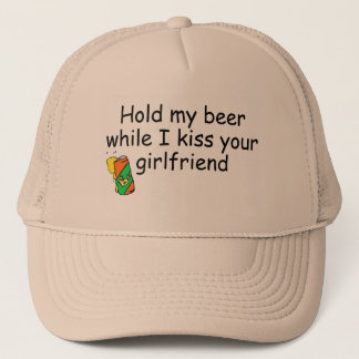 Casquette Tenez ma bière tandis que j'embrasse votre amie