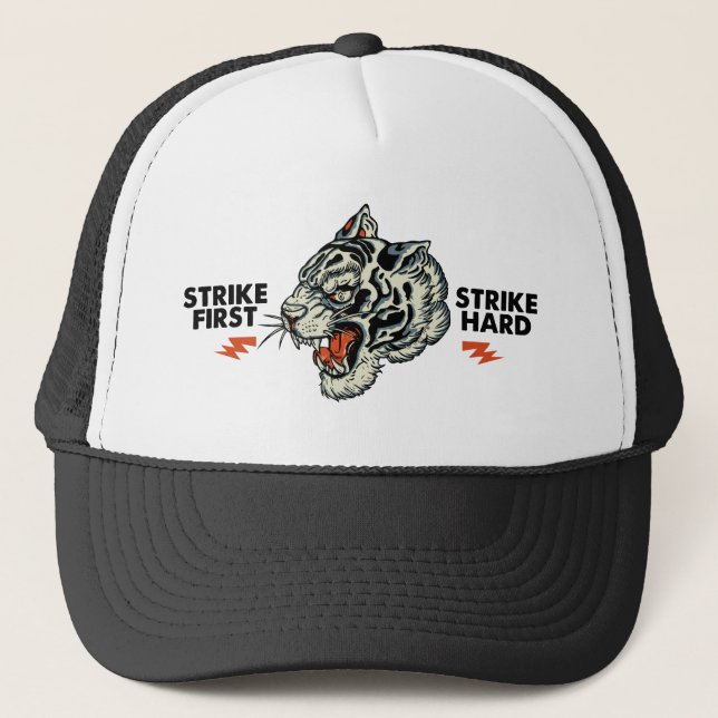 Casquette Tigre tattoo slogan strike first hard (Devant)