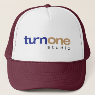 Casquette Tourner Un Chapeau De Camion Logo Studio