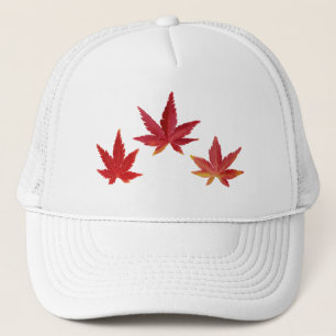 Casquette Trois feuilles rouges en chute