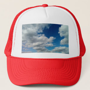 Casquette Un cône de nuages