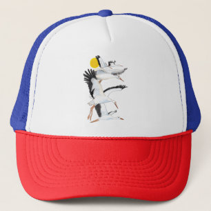 Casquette Un troupeau de cigognes blanches qui survolent la