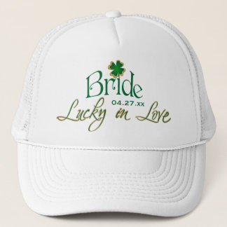 Casquette Vert vert, shamrock blanc chanceux dans la jeune