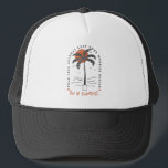 Casquette Vibes de plage Tropical Palm Tree Summer Sun Retro<br><div class="desc">Ce t-shirt Tropical Palm Tree Beach Vibes Summer Sun Retro présente un pot de palmier,  capturant l'essence de la détente estivale,  un compagnon idéal pour vos vacances à la plage,  des aventures estivales,  ou simplement pour ajouter une touche de vibes de vacances à votre garde-robe quotidienne.</div>