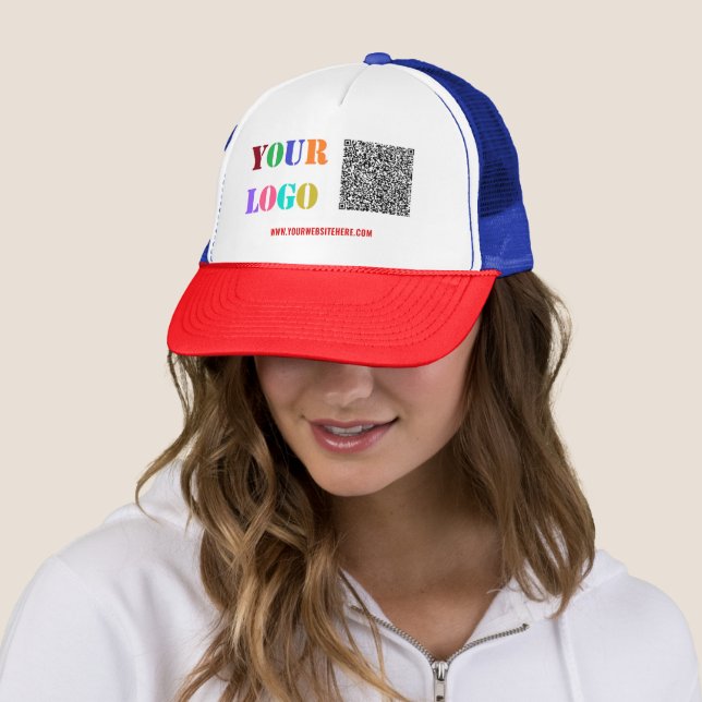 Casquette Votre code QR Texte personnalisé Logo d'entreprise (En situation)