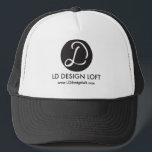 Casquette Votre Logo Ici, Simple, Personnalisable<br><div class="desc">Augmentez la visibilité de votre marque de manière élégante et pratique grâce à notre chapeau de camion simple et personnalisable "Your Logo Here". Ce casquette n'est pas seulement un accessoire de mode, c'est un outil dynamique pour présenter votre marque. Conçu avec simplicité en tête, il offre une plateforme efficace pour...</div>