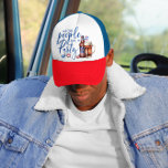 Casquette We The People Like To Party | Fourth of July Party<br><div class="desc">Les caractéristiques de design "We The People Like To Party" dans des lettres de script tendance. Ajoutez une touche personnalisée à votre célébration du quatrième juillet de cette année avec notre chapeau de camionneur personnalisé, festif et patriotique. Ajoutez votre libellé personnalisé à cette conception à l'aide des cases "Modifier ce...</div>