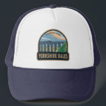 Casquette Yorkshire Dales National Park Angleterre Vintage<br><div class="desc">Design d'illustration vectorielle Yorkshire Dales. Le parc comprend des milliers de kilomètres carrés de landes,  de vallées,  de collines et de villages.</div>