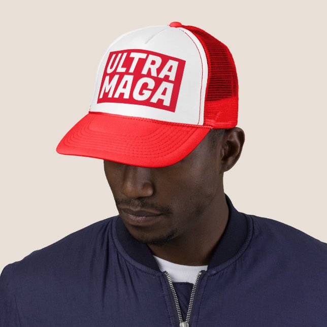 CASQUETTES ULTRA MAGA TRUMP (En situation)