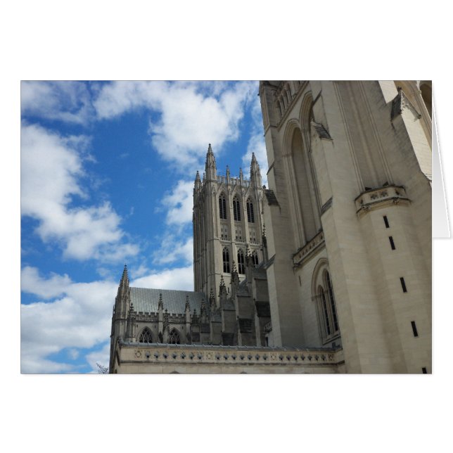 Cathédrale nationale (Devant horizontal)
