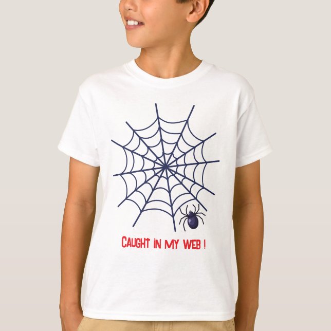 Caught In My Web – Funny Spider Halloween T-Shirt  (Devant)