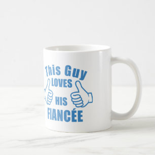 Ce type aime le GIF de son de fiancée de tasse