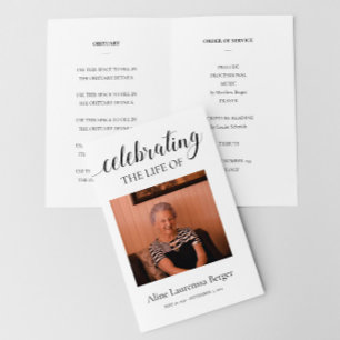 Célébration De La Vie Du Programme Funéraire Avec