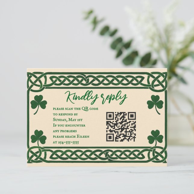 Céltic Kiss QR Code Mariage Carte RSVP (Debout devant)