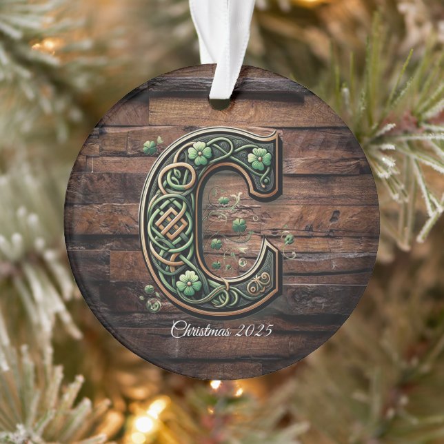 Celtic monogram letter ornament (Arbre)