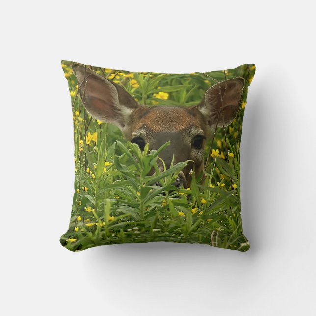 Cerf parmi les oreillers à lancer Fleur sauvage (Recto)