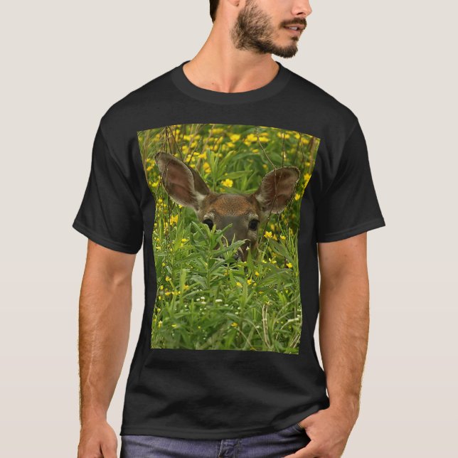 Cerf parmi les T-shirts Fleur sauvage (Devant)