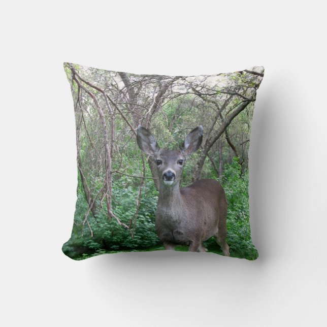 Cerfs communs dans le coussin en bois (Recto)