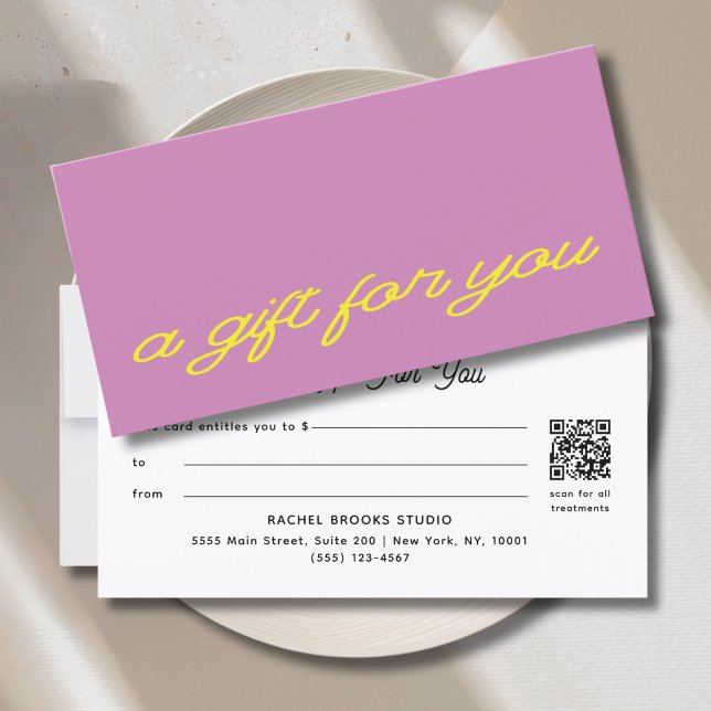 Certificat Cadeau Code QR Rose Mauve Écriture Mode (Modern Script Mauve Pink QR Code Gift Certificate)