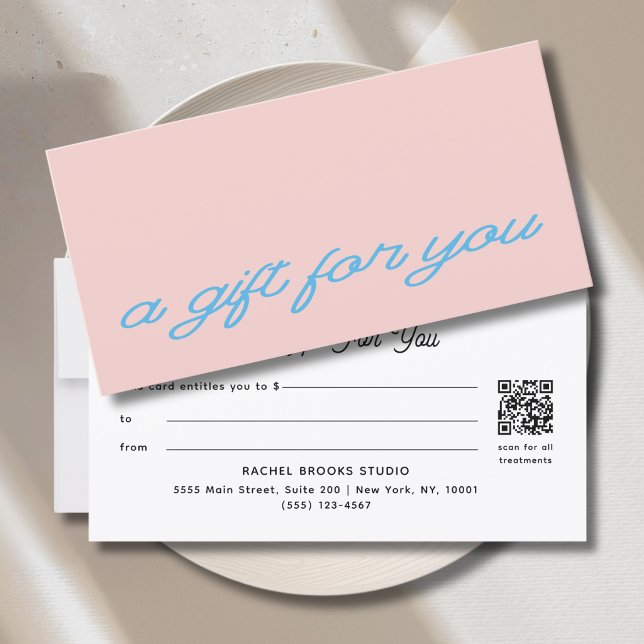 Certificat Cadeau Code QR Rose Pâle Écriture Moder (Modern Script Blush Pink QR Code Gift Certificate)