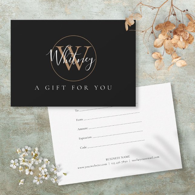 Certificat Cadeau Monogramme Noir Blanc Or Script (Script Monogram Black White Gold Gift Certificate)