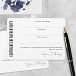 Certificat d'authenticité du script de signature n<br><div class="desc">Certificat d'authenticité moderne et minimaliste en blanc avec polices noires et votre nom dans un script de signature.</div>