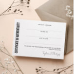 Certificat d'authenticité du script de signature n<br><div class="desc">Certificat d'authenticité moderne et minimaliste en blanc avec polices noires et votre nom dans un script de signature.</div>