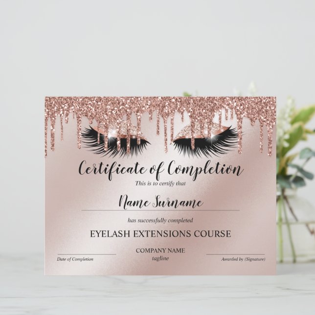 Certificate of Completion Award lashes course (Debout devant)