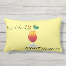 c'est coussin extérieur à 5 heures juste ici