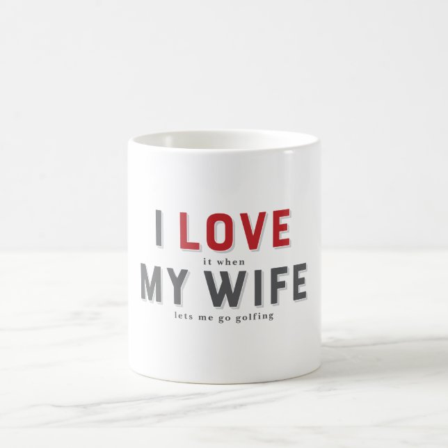 C'Est Drôle Que J'Aime Quand Ma Femme De Café Mug (Centre)
