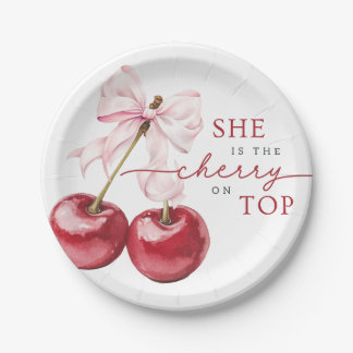 C'est la cerise sur le gâteau avec une assiette en