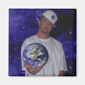 C'EST MON MAGNET MONDIAL