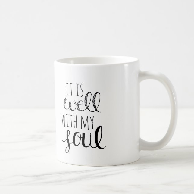 C'est tasse marquée avec des lettres par main (Droite)