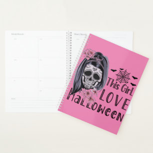 Cette fille aime Halloween