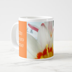 Cette infirmière adore les mugs de glace fleurs de