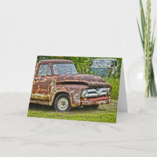 Cette vieille carte de camion-anniversaire