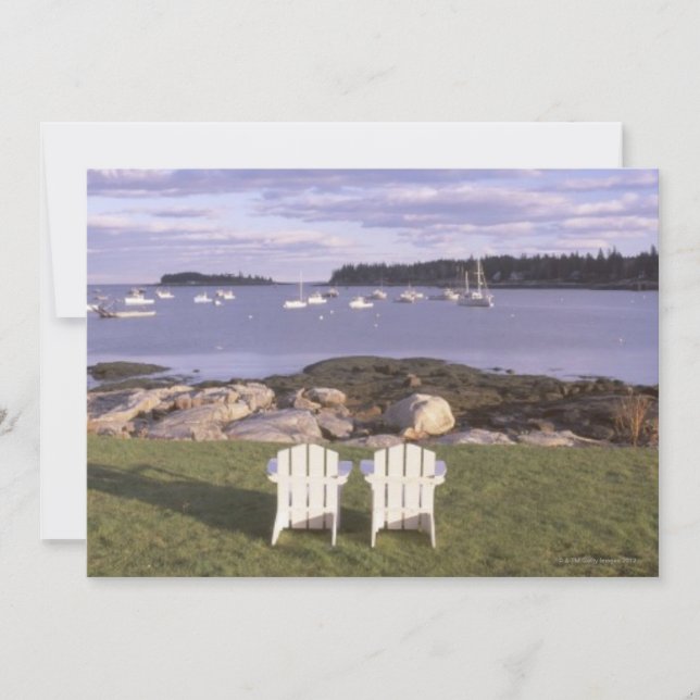 Chaises de pelouse au village de homard (Devant)