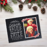 Chalkboard Letters Carte photo de vacances<br><div class="desc">Cartes photos de vacances magnétiques abordables avec des modèles simples pour la personnalisation. Ce design amusant présente une jolie typographie de style lettré à la main sur un faux arrière - plan de tableau noir avec ruban lavi rayé rouge autour de votre photo. Le texte dit : "J'espère que les...</div>