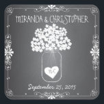 Chalkboard Mason Jar Stickers Favonalized<br><div class="desc">Style Chalkboard tendance avec typographie d'apparence manuscrite, personnalisée avec les noms de la mariée et du marié et la date du mariage. Joli pot de mason pleine fleurs d'hydrangée blanche est accentué d'un coeur qui tient les initiales des couples. Coordonner avec beauté tous nos produits et invitations de style tableau...</div>